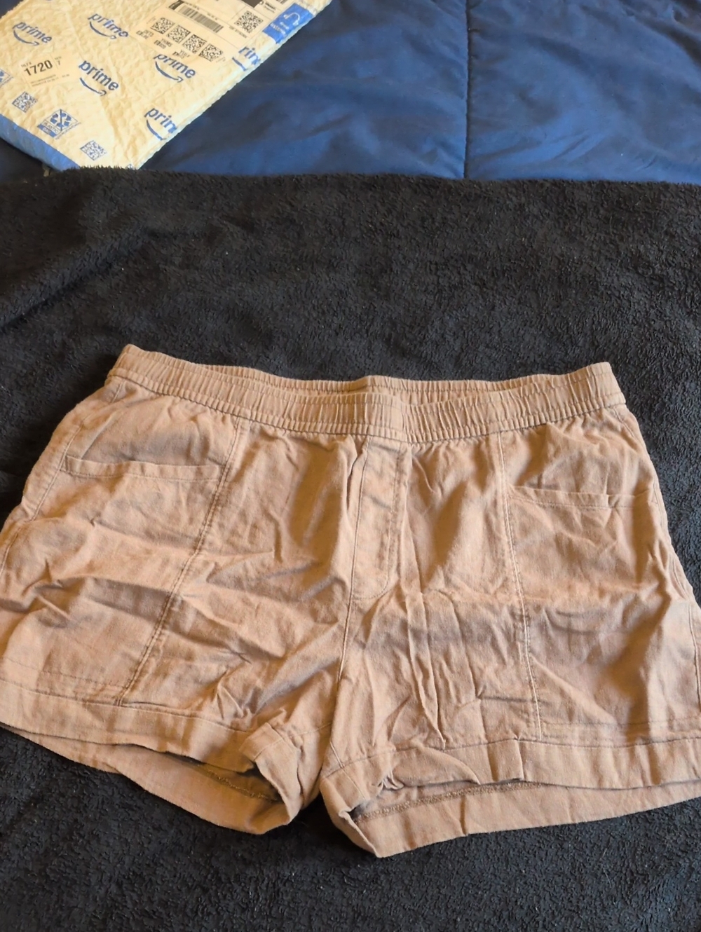 Old Navy Women's High-Waist Elastic Shorts - Light Tan